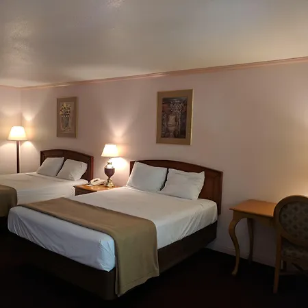 Saddle West Casino Hotel-3